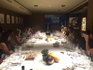 Las noches del vino de Bodegas Peique en León Las noches del vino de Bodegas Peique en León