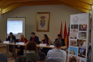 Enoturismo Foto. Cubillas celebró con éxito la I Jornada sobre Territorio, Patrimonio e Industria del Vino. Enoturismo de la Ruta del Vino Cigales.