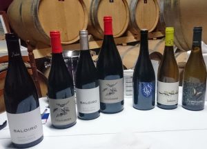 Imagen. Gama de vinos elaborados por la Bodega Luz Divina 