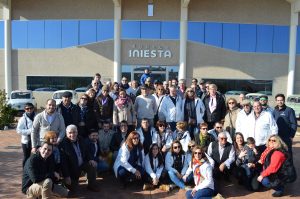 Imagen. Bodega Iniesta recibe el reconocimiento del Club Seat 600 de Albacete