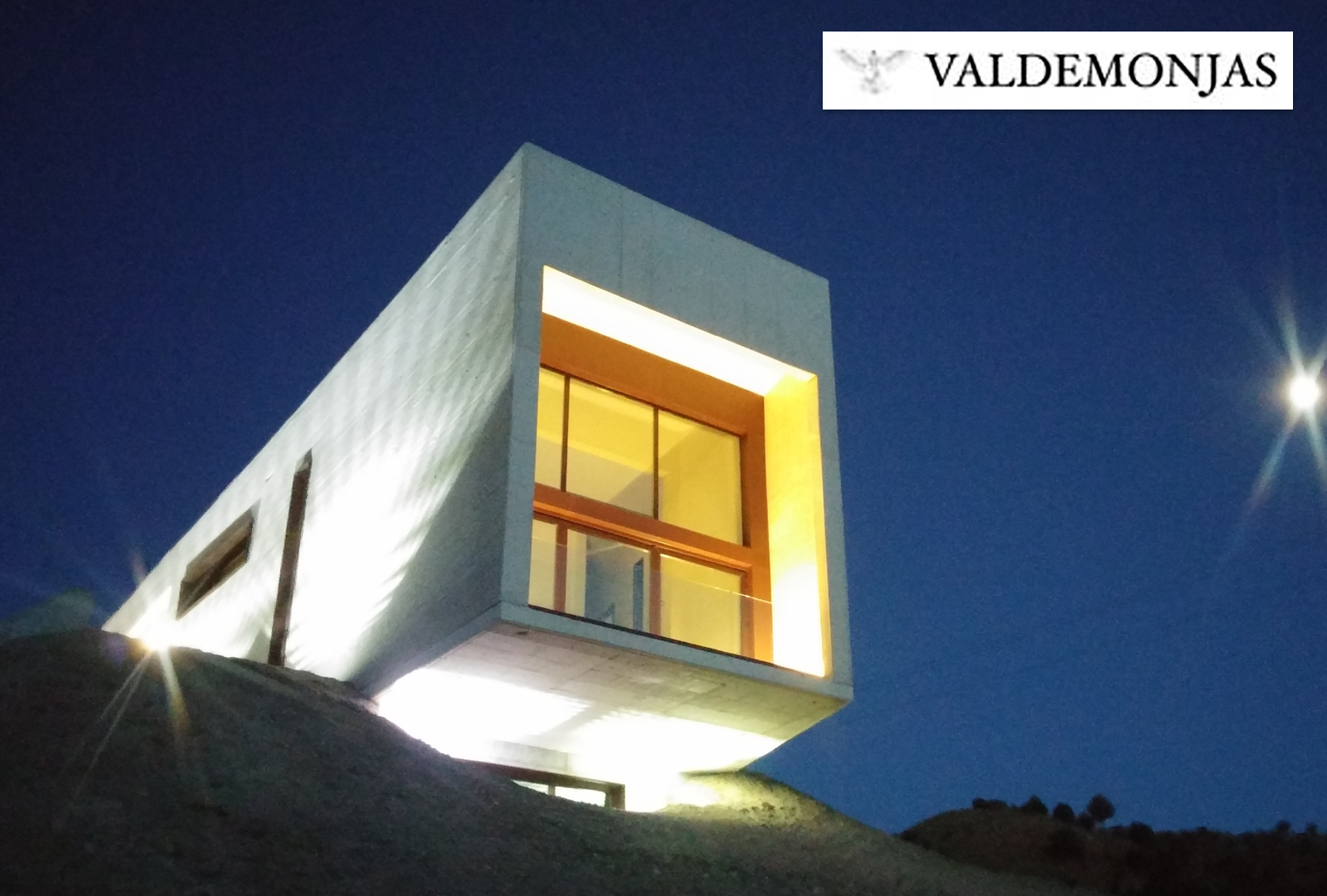 Valdemonjas, ganadora en los premios, Architizer A+. - VINOS DIFERENTES