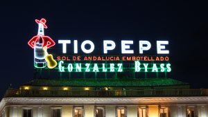 El luminoso de Tío Pepe con la #horadelplaneta El luminoso de Tío Pepe con la #horadelplaneta