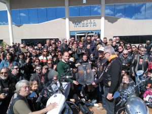 Bodega Iniesta recibe a la concentración nacional de Harley Davidson Bodega Iniesta recibe a la concentración nacional de Harley Davidson