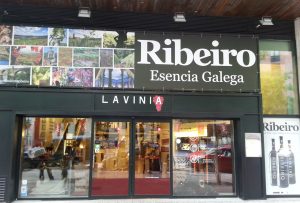 La D.O. Ribeiro, protagonista de las tiendas Lavinia de Madrid
