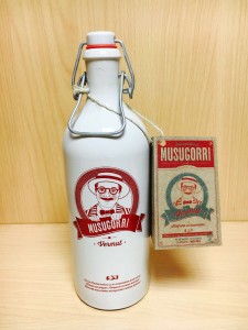 Musugorri el nuevo vermut solidario de Aribau musugorri